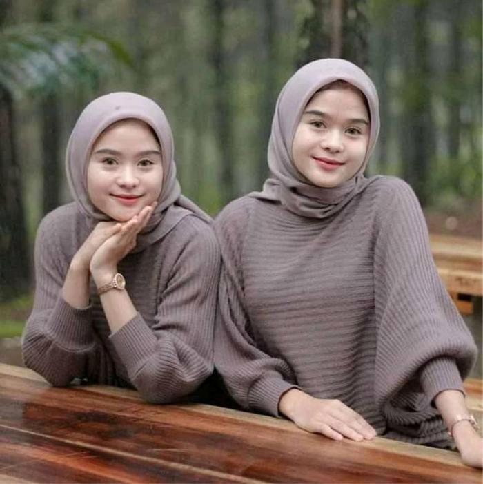 Gambar Nadira Cardigan Rajut Wanita Batwing Lasveral - BURGUNDY dari NADIRA STORE 09 undefined Tokopedia