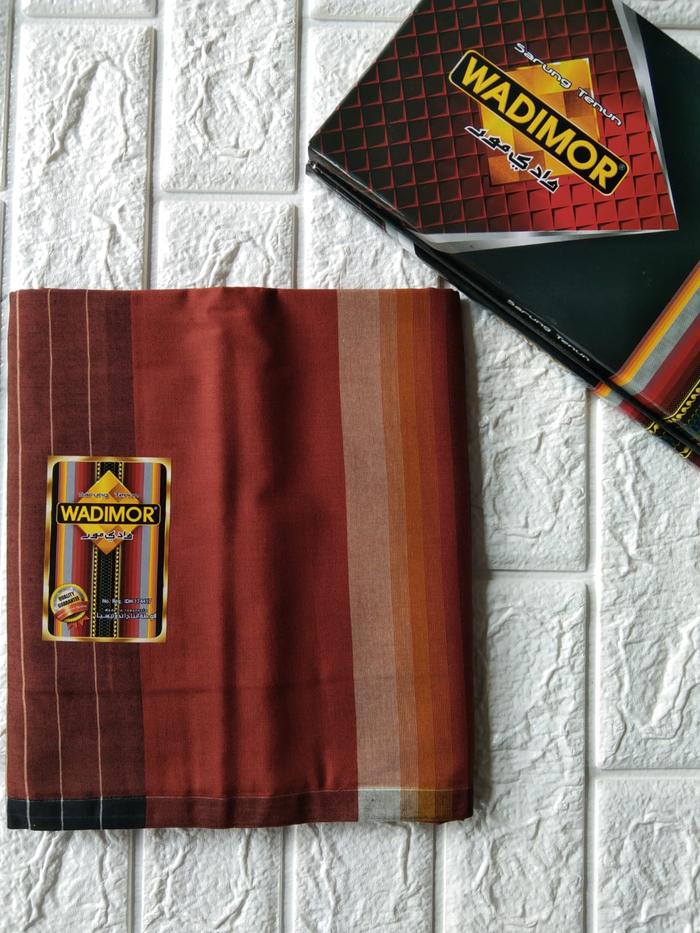 Gambar SARUNG WADIMOR MOTIF DUA WARNA BAHAN HALUS DAN NYAMAN - WADIMOR 07 dari Melati Karpet Shop undefined Tokopedia