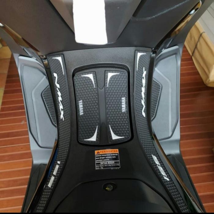 Gambar TankPad Nmax 2020 karet Tank pad Nmax 2020 putih - Putih 1 dari Cip Motor undefined Tokopedia