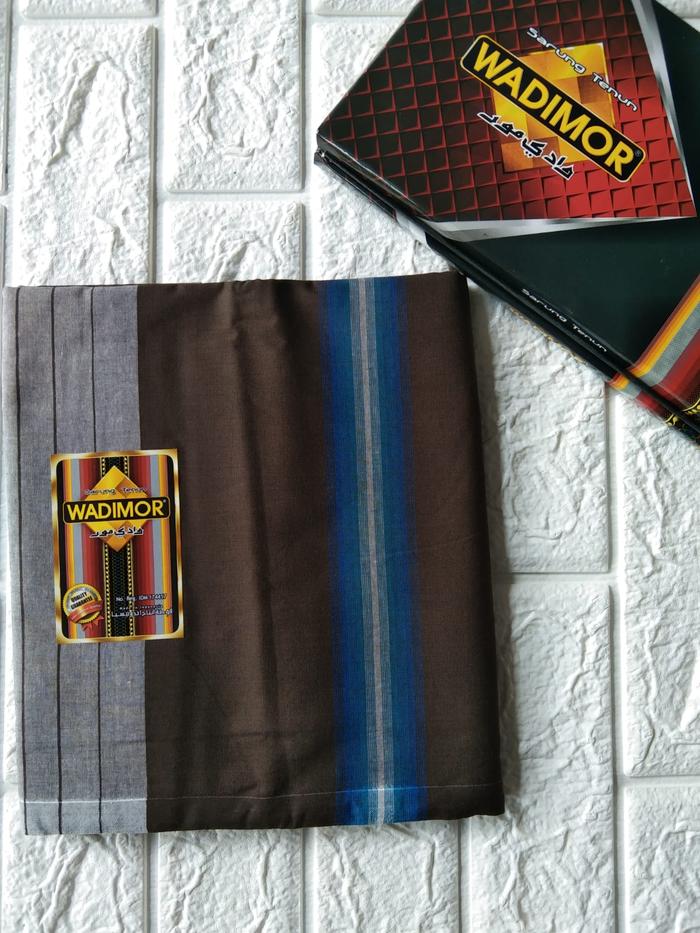 Gambar SARUNG WADIMOR MOTIF DUA WARNA BAHAN HALUS DAN NYAMAN - WADIMOR 06 dari Melati Karpet Shop undefined Tokopedia