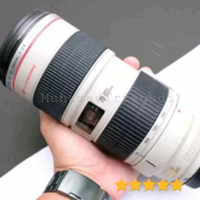 Gambar Lensa Tele Canon 70-200mm F2.8 IS Series L For DSLR Hitam Putih Murah dari MuhammadTrisnadi undefined Tokopedia