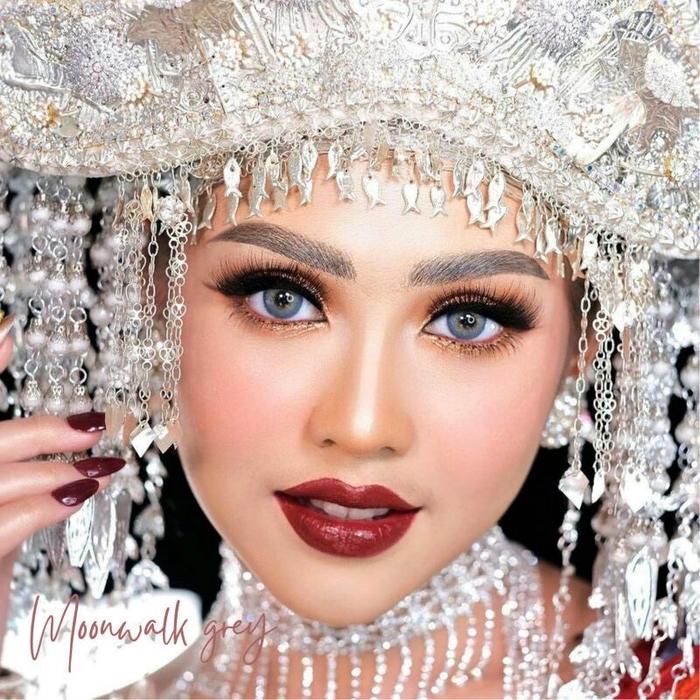 Gambar Softlens MOONWALK Dream Color 1 / Soflen Moonwalk Dreamcolor / Softlen - GREY dari Coolsoftlens Tokopedia undefined Tokopedia