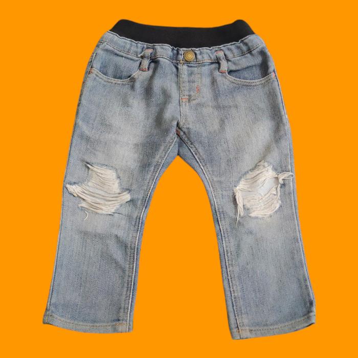 Gambar celana jeans anak ripped keren thrift / preloved / second dari asal laris undefined Tokopedia