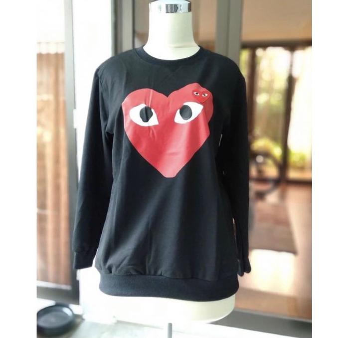 heart sweat shirt