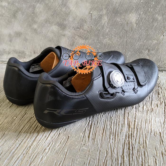 Gambar Sepatu SHIMANO RC5 SH - RC502 Carbon Sole Black - Hitam Road Shoes Men - Hitam, 46E dari TAP BIKE undefined Tokopedia