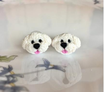 Gambar anting tusuk anjing putih handamde clay dari EVRIZ SOUVENIR and CRAFT undefined Tokopedia
