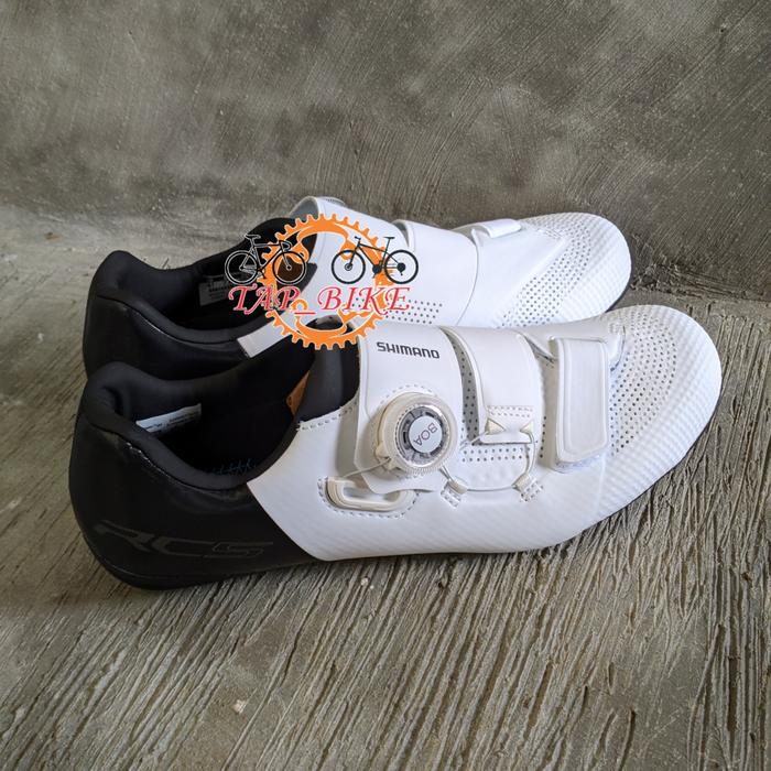 Sepatu SHIMANO RC5 SH RC502 Carbon Sole Black Hitam Road Shoes Men  Putih, 45E