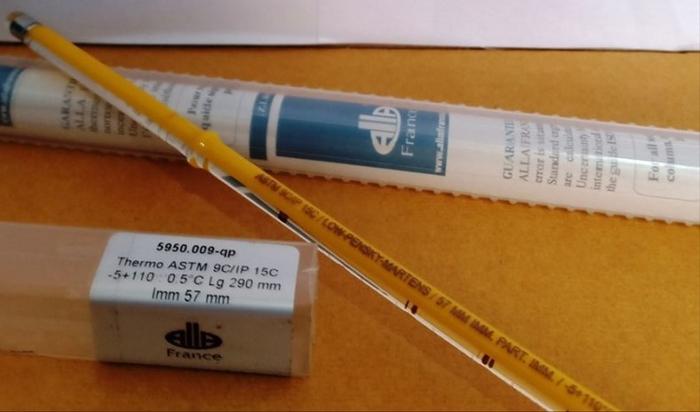 Gambar tank thermometer glass wood case,pelindung termometer kaca dalam tanki - alla 9c dari triviteknik sejahtera undefined Tokopedia