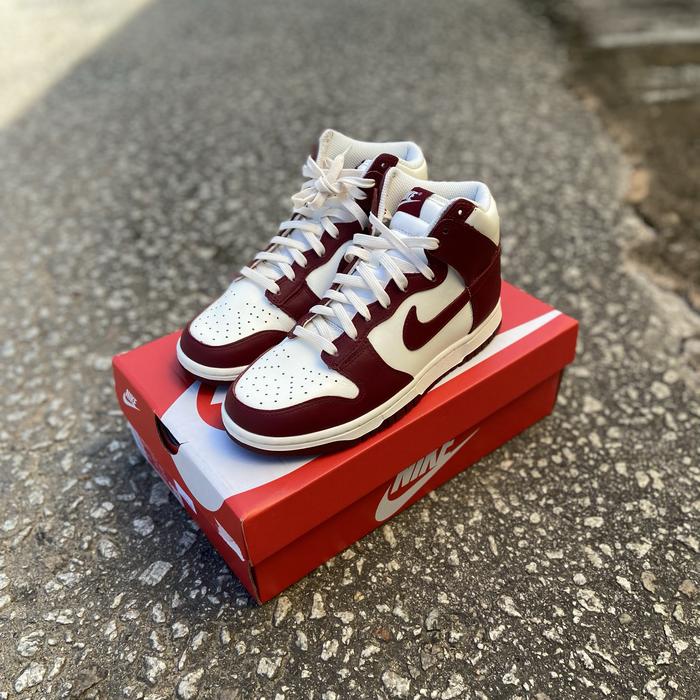 dunk high sail team red pale ivory