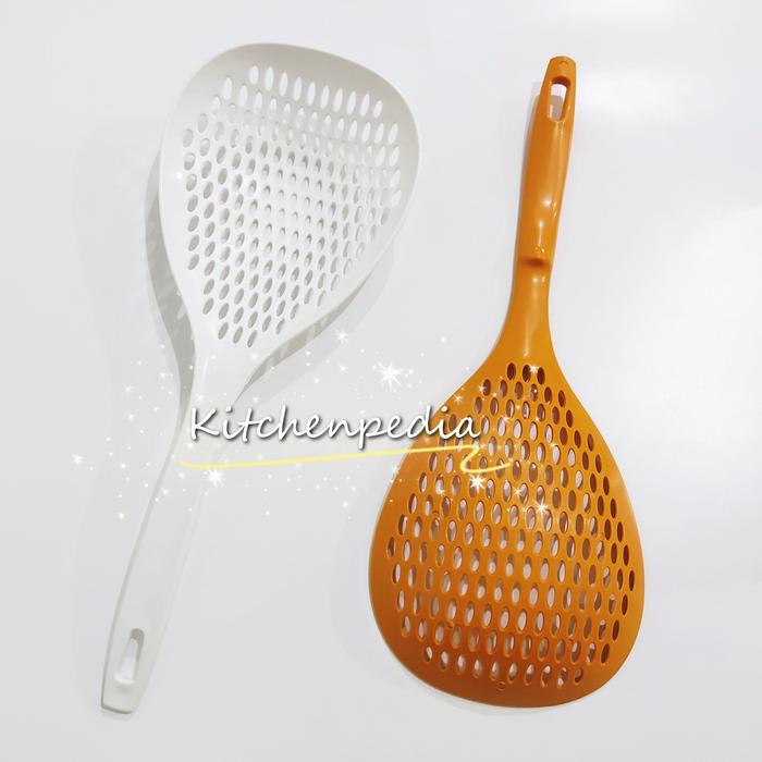 Gambar Sendok Saringan Mie Sayur Rebusan Kuah Centong Tirisan Plastik Gagang dari Kitchenpedia New undefined Tokopedia