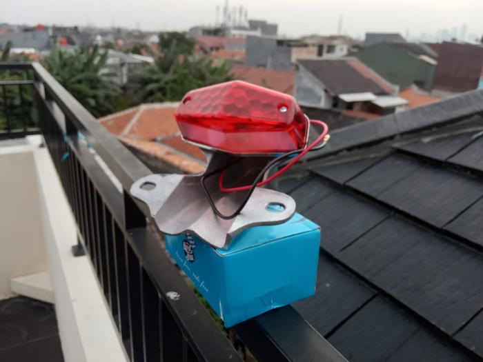 Gambar STOPLAMP BELAKANG CB LAMPU STOPAN SET PANGKON - Merah dari Rzky_KRS undefined 5 Tokopedia