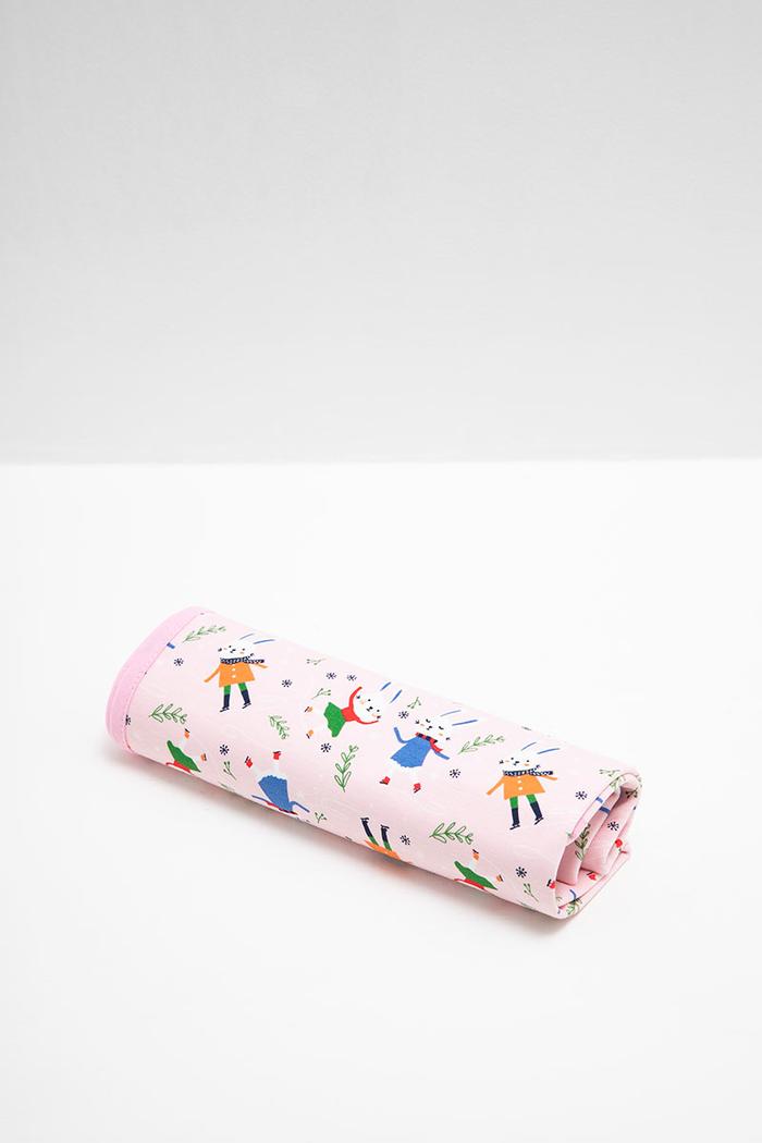 Gambar Kottonville - Perlak Alas Ganti Popok Bayi Diaper Changing Pad 50x70cm - Pink Rabbit dari KottonvillexTinyTrend undefined Tokopedia