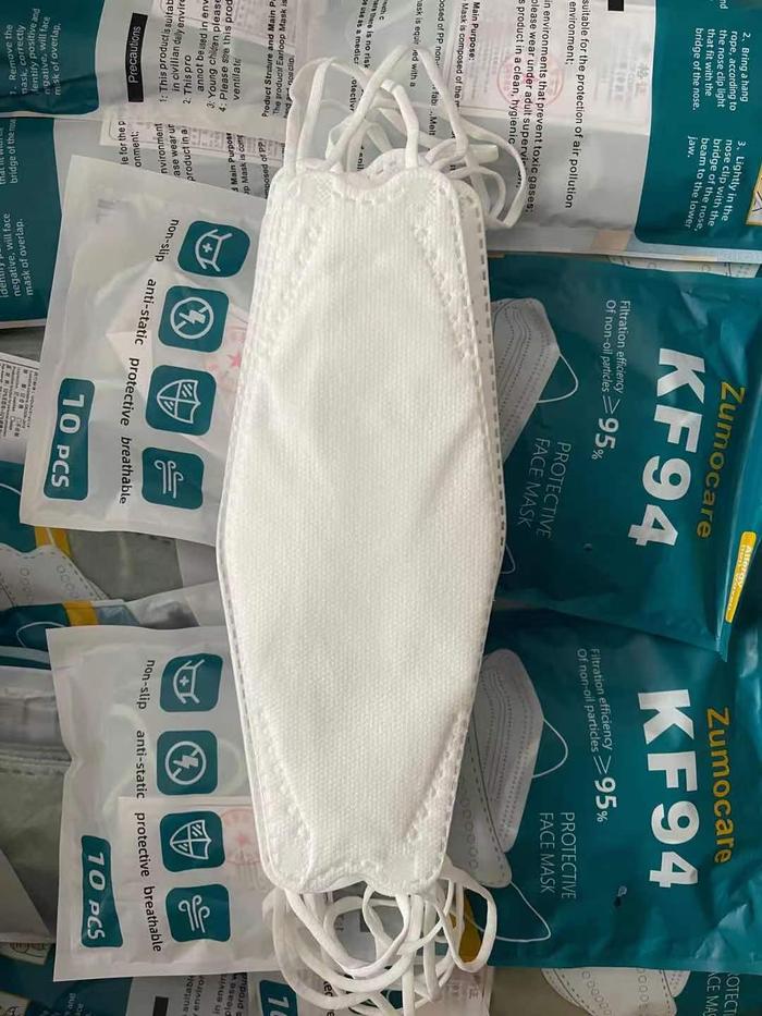 Gambar masker korea 3d kf94 warna pink-biru-merah-abu-ungu-oren-hot pink 10pc - putih senada dari velvetshop undefined Tokopedia