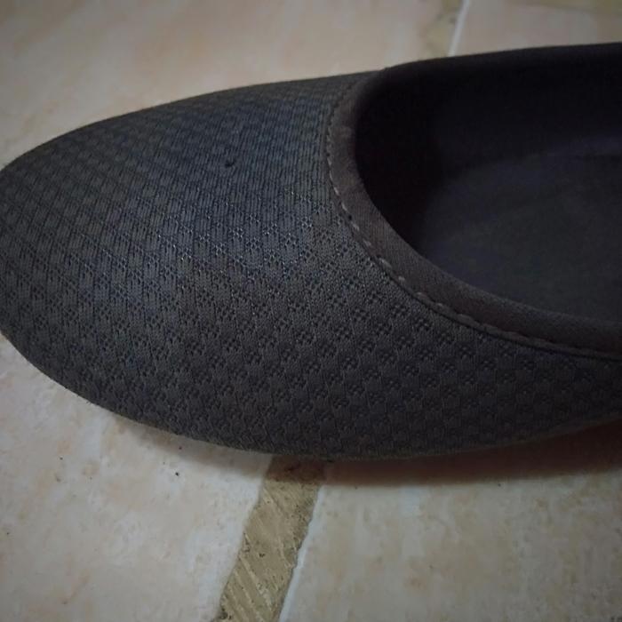 Gambar sepatu wanita flat shoes dari VianYaMa undefined Tokopedia