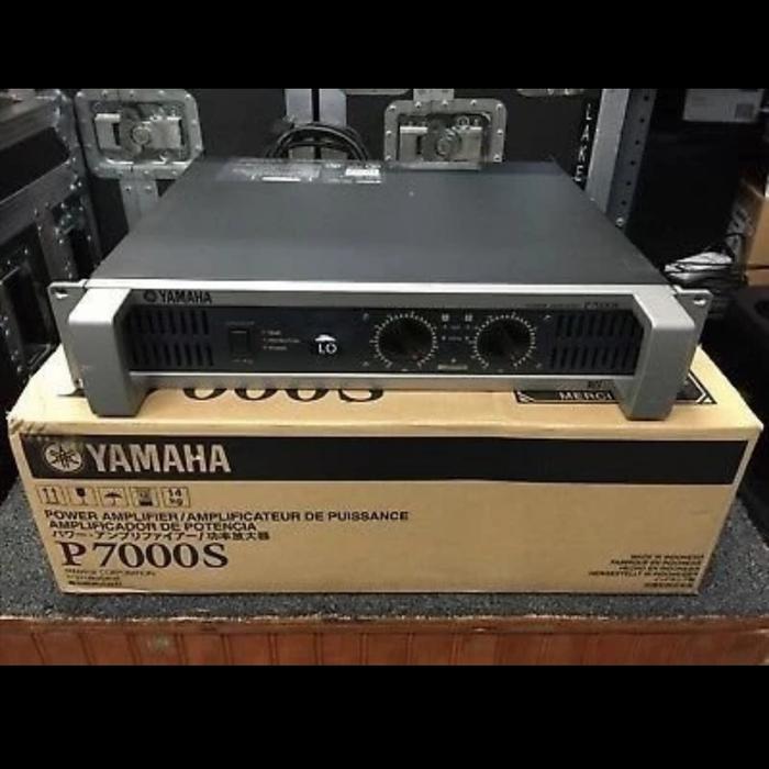 830 YAMAHA P7000S パワーアンプ YAMAHA P7000S パワーアンプ YAMAHA P7000S High power