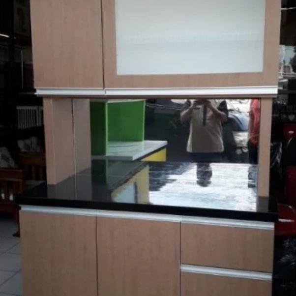 Gambar kitchen set / rak piring / lemari sayur HPL KAYU TEAKBLOK ASLI 3 pintu - Abu - Cermin dari FURNICO.ID undefined Tokopedia