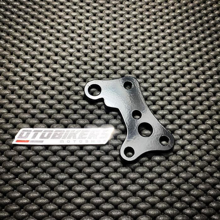 Gambar BREKET KALIPER RCB NISSIN SAMURAI 2P SATRIA FU FI GSX 150 R 300 320 MM - 300mm (besi) dari OB JATENG undefined Tokopedia