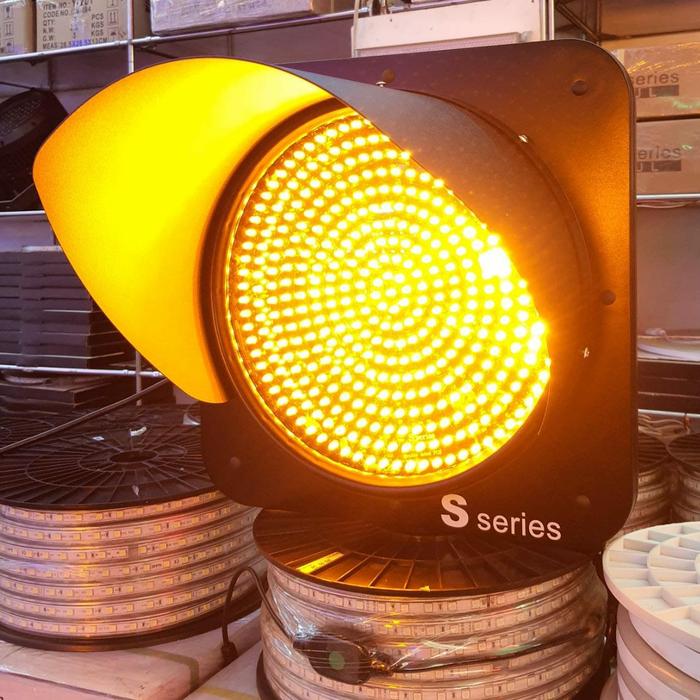 Jual lampu traffic light warning light kuning 20cm lampu lalu lintas ...