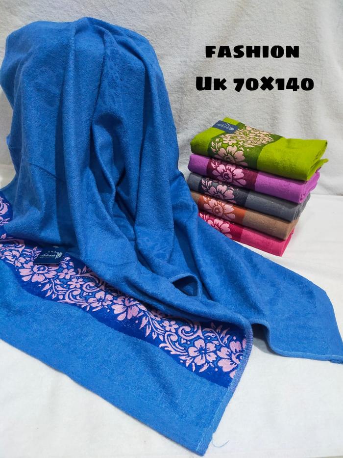 Gambar MH Handuk Mandi Dewasa Motif Katun JJ Panda Tebal 400gr uk 70x140 - FASHION dari Mbahe_handuk Kota Surabaya Tokopedia