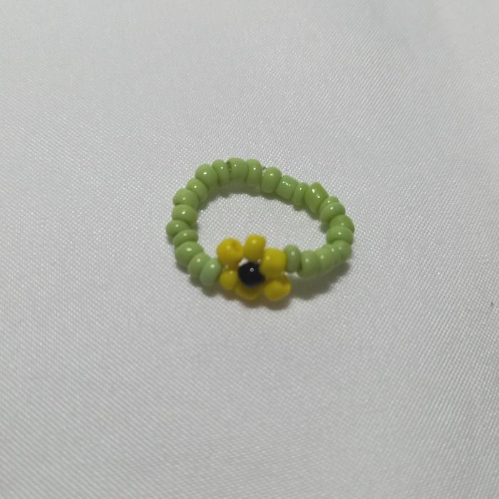 Gambar Cincin Handmade Manik Manik Bunga | Bead Ring - B dari MEearrings undefined Tokopedia