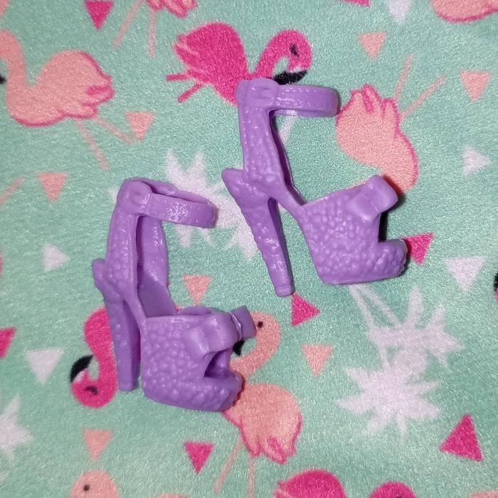 Gambar Sepatu Boneka - Boneka aksesoris A5 - 8 dari Abnproduct undefined Tokopedia