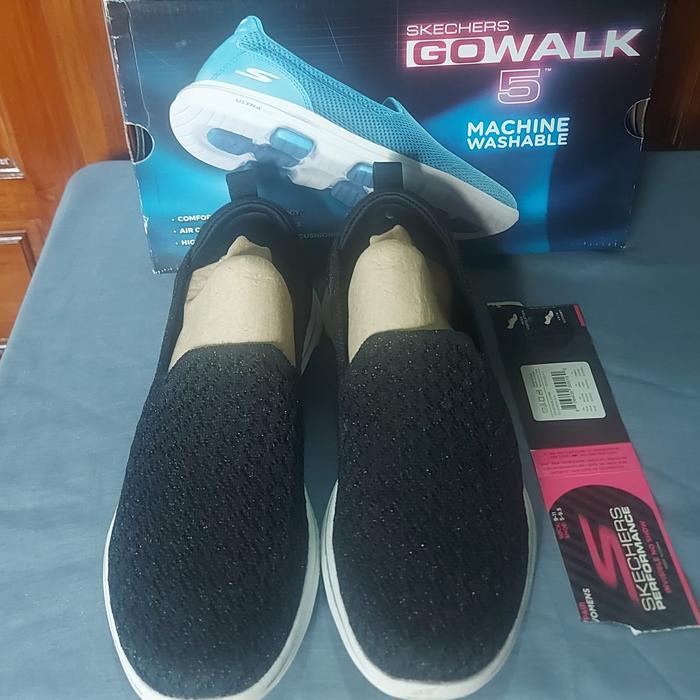 Gambar sepatu wanita skechers ultra gowalk 5 women size 8.5 setara 39 hitam dari gamis rasya undefined Tokopedia