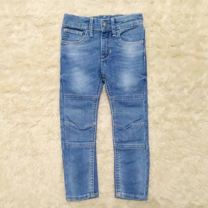 Gambar PRELOVED CELANA PANJANG JEANS H&M KIDS ANAK COWOK CEWEK SECOND BEKAS dari Yeah.Preloved undefined Tokopedia