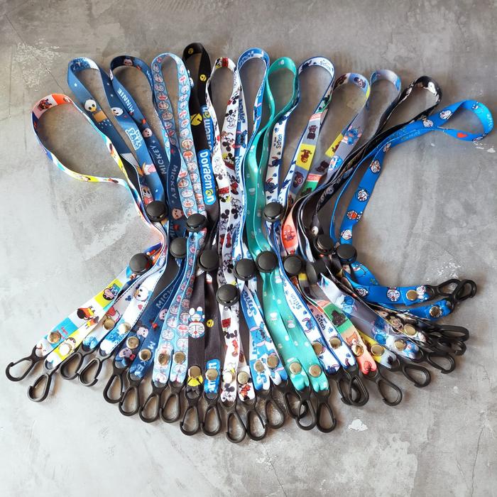 Gambar strap tali masker lanyard kalung masker tali masker karakter import - random cowok dari velvetshop undefined Tokopedia