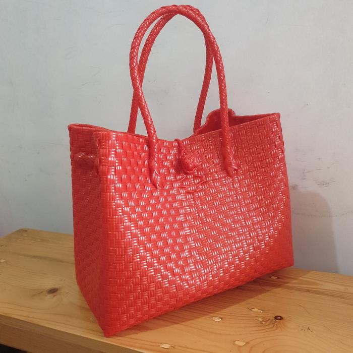 Gambar Jaly Bag | Petty Xl | Tas Anyaman Plastik - Merah dari Beebeeonlineshop undefined Tokopedia