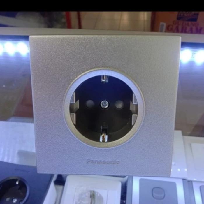 Gambar stop kontak arde panasonic hitam black style wesjp1121b - SILVER MWS dari wewe electric undefined Tokopedia