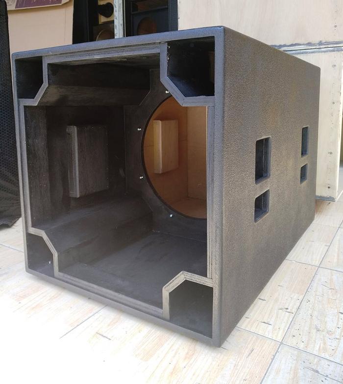 Gambar Box kosong Speaker Speker Planar 18 inch - Tanpa RAM dari Admiro Box Speaker undefined Tokopedia