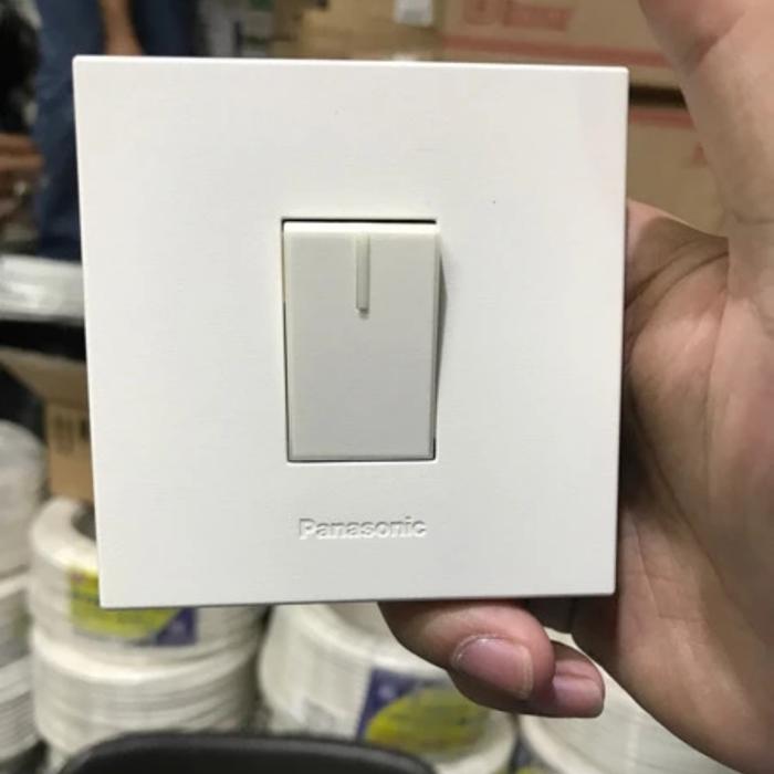 Gambar saklar tunggal single panasonic putih white style - STYLE PUTIH dari PROLED ELECTRIC undefined Tokopedia