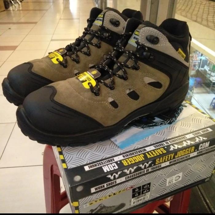 Gambar safety shoes jogger xplore s3 dari GARDA SAFETY INDONESIA undefined Tokopedia