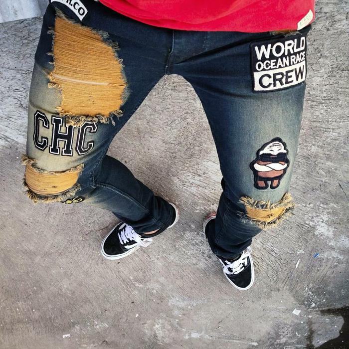 Gambar CELANA JEANS SOBEK PRIA BIKERS EMBLEM SLIMFIT SKINNY RIPPED LUTUT - Rn Biowash, 30 dari Grosirfashions123 undefined 5 Tokopedia