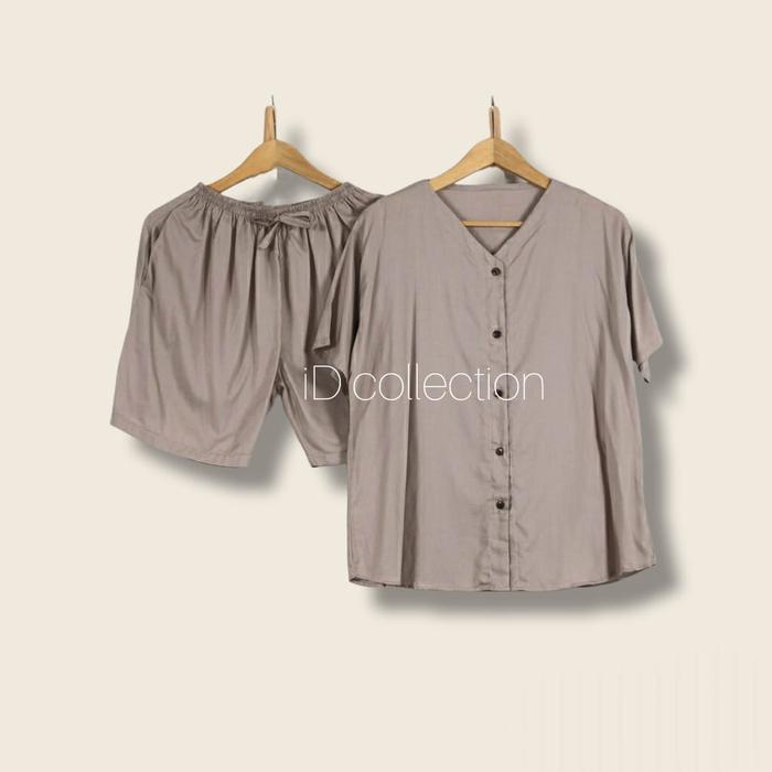 Gambar Setelan BAJU TIDUR WANITA DEWASA JUMBO CELANA PENDEK Panjang Selutut |PIYAMA WANITA Baju Tidur Busui Rayon - milo dari idhomewear_NEW undefined Tokopedia