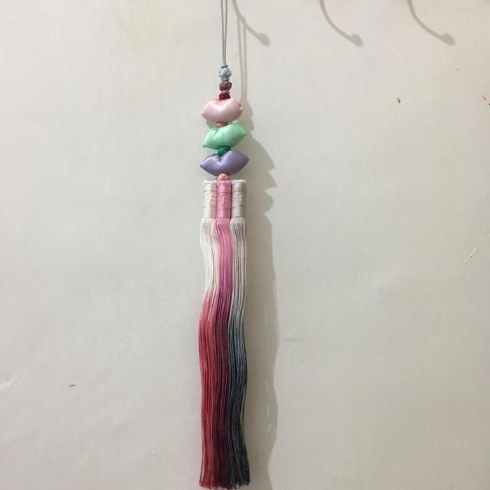 Gambar New Norigae / Aksesoris Hanbok Korea - PINK ABU BANTAL dari MiekeStore07 undefined Tokopedia