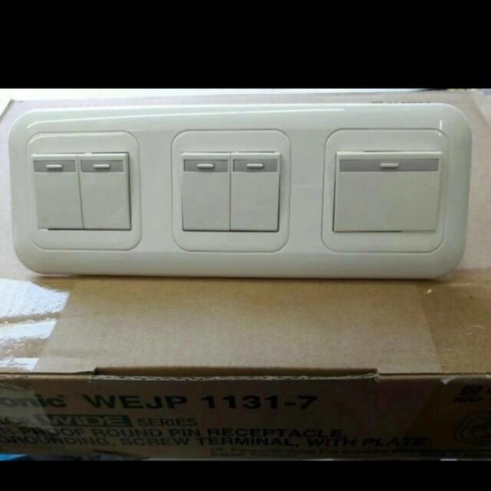 Gambar Saklar panasonic 5 gang 5gang sakelar switch lampu panasonic 5 gang - WIDE SERIES dari PROLED ELECTRIC undefined Tokopedia