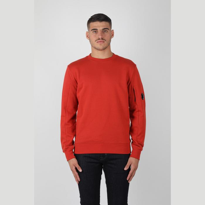 Gambar C.P. Company Arm Lens Sweatshirt Red Original - XL dari Handsome Bearded undefined Tokopedia