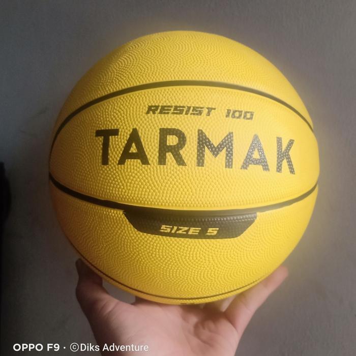 Gambar Bola Basket Pemula size 6 basketball size 6 bola basket tarmak basket - Kuning resis100, 5 dari Diks Adventure undefined Tokopedia