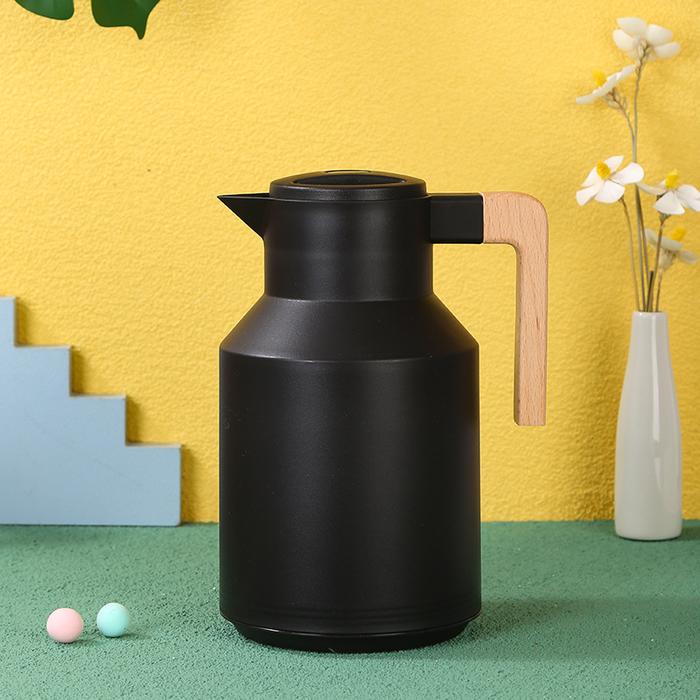 Gambar ESKADO Insulated Glass Water Jug Teko Termos Air Panas Thermos Kaca - BLACK - HITAM dari Shop at Christine's undefined Tokopedia