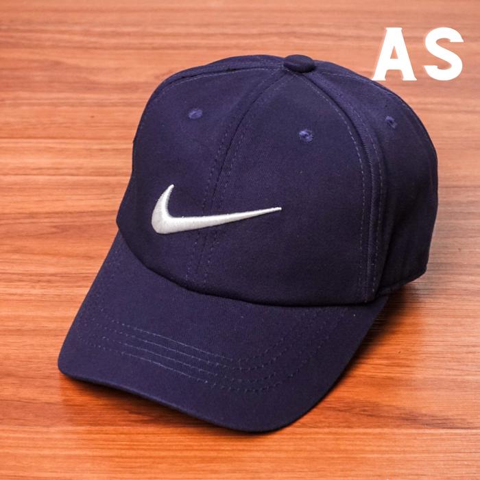 Gambar Topi snapback pria nike reflektif logo silver - Navy_Ceklis_PU dari abu_shop undefined Tokopedia