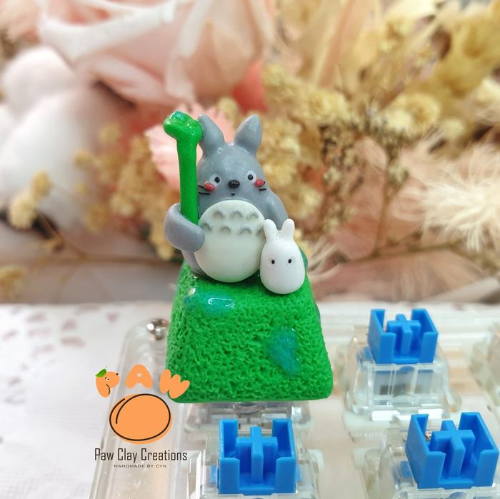 Gambar Artisan keycaps / ghibli keycap / mechanical keyboard / keycap lucu - Totoro dari Paw Clay Creations undefined Tokopedia