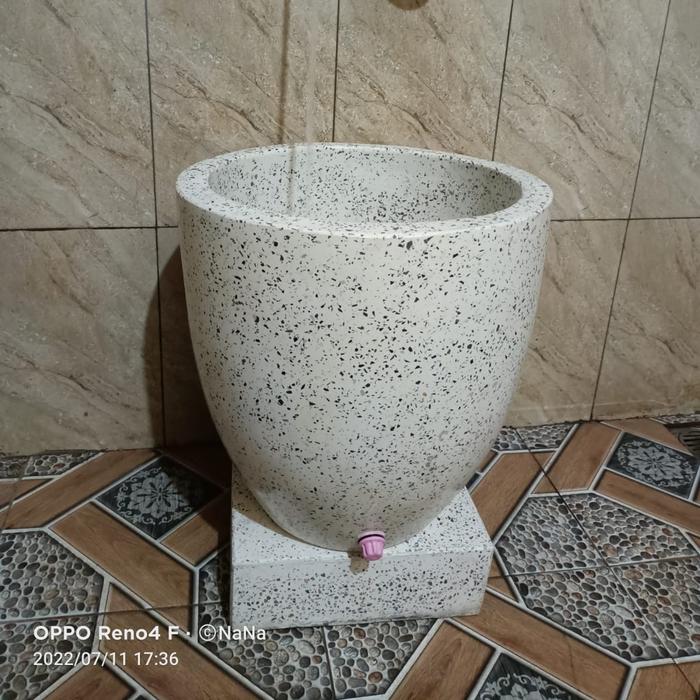 Gambar GENTONG BAK AIR KAMAR MANDI TERAZZO BATU ALAM - Putih dari Andika Mandiri BATU ALAM undefined Tokopedia