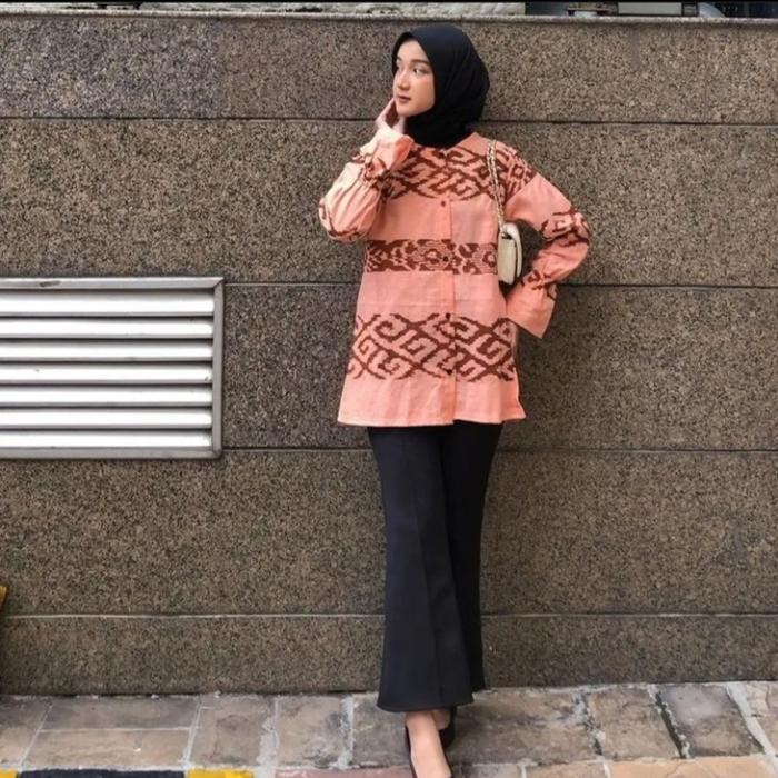 Gambar baju tenun atasan blose Namira , dijamin original dan nyaman original - Namira 4, XXL dari VIOREKTT undefined Tokopedia