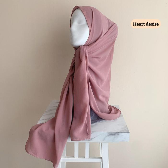 Gambar Pashmina Oval Curve Ceruty Babydoll Premium Hijab Malay Daily Jilbab - Heart Dessire dari LARISH STORE undefined Tokopedia