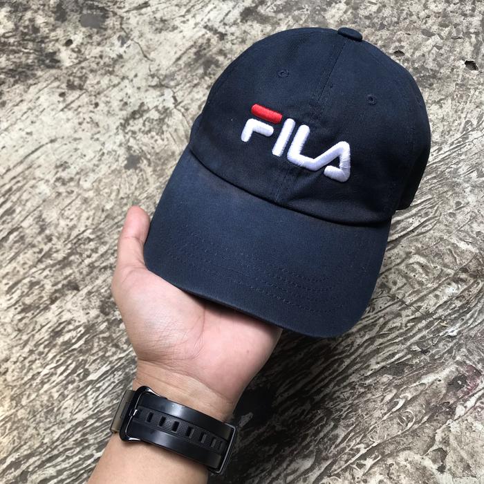 Gambar Topi FILA CLASSIC original second dari Stillworthit. undefined Tokopedia