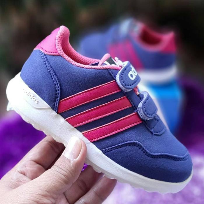 Gambar Sepatu Anak Adidas Kids Sepatu Balita Sekolah TK SD Laki Perempuan - Biru, 24 dari Anora undefined Tokopedia