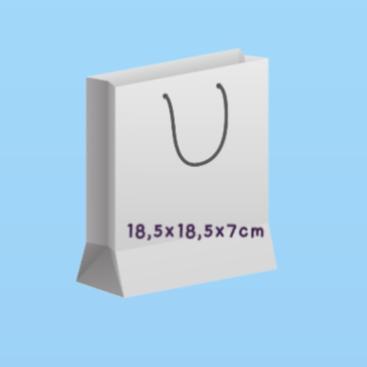 Gambar Paper Bag Putih Polos Siap Pakai / PaperBag ART Carton Putih Perlusin - 18,5X18,5X7CM dari PaperBack888 undefined Tokopedia