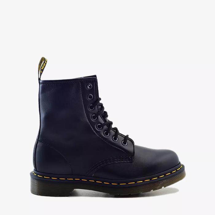 Gambar DR. MARTENS 1460 8 Eye Boot (Original) Leather Boots - Black - Black, 38 dari Shellota Store undefined Tokopedia
