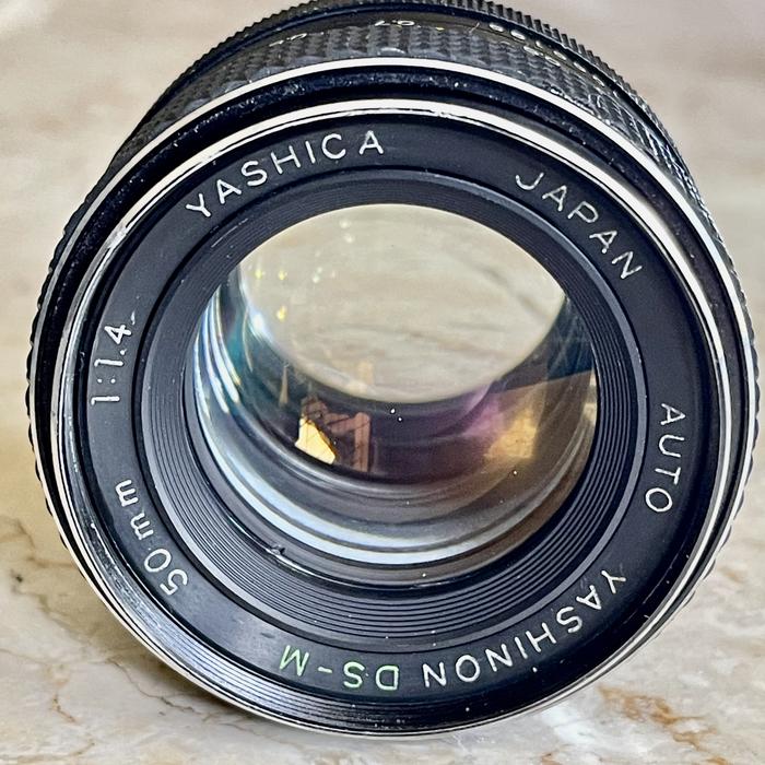 ◎フレア◎YASHICA YASHINON-DS 50mm F1.4 Y061